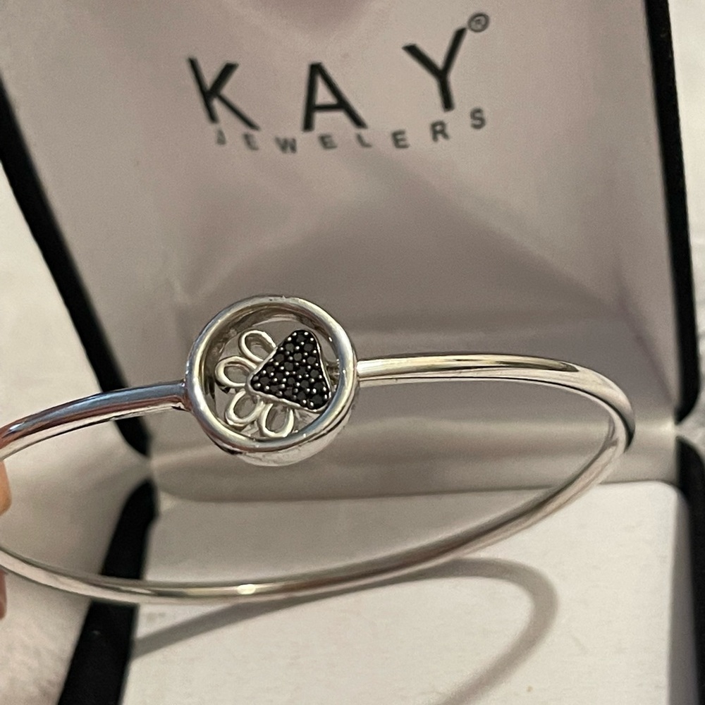 Kay jewelers black and white paw print diamond bangle